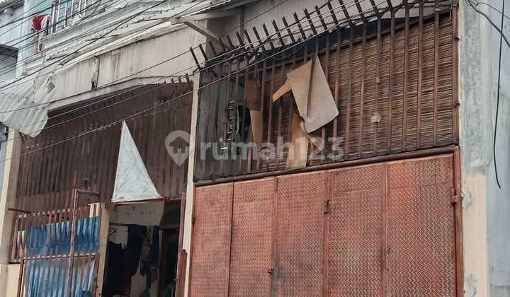 Rumah SHM Jelambar cocok utk tinggal dan usaha rumah tangga atau online