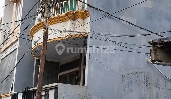 Rumah Siap Huni SHM 3 Lantai Pademangan Timur Jakarta Utara