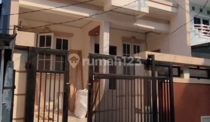 Rumah Baru SHM 3 Lantai di Sunter Mas Semifurnished