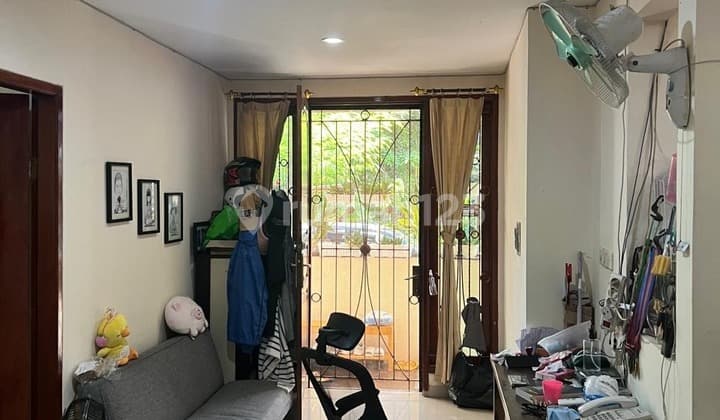 For Sale Sunter House (Js.1577)