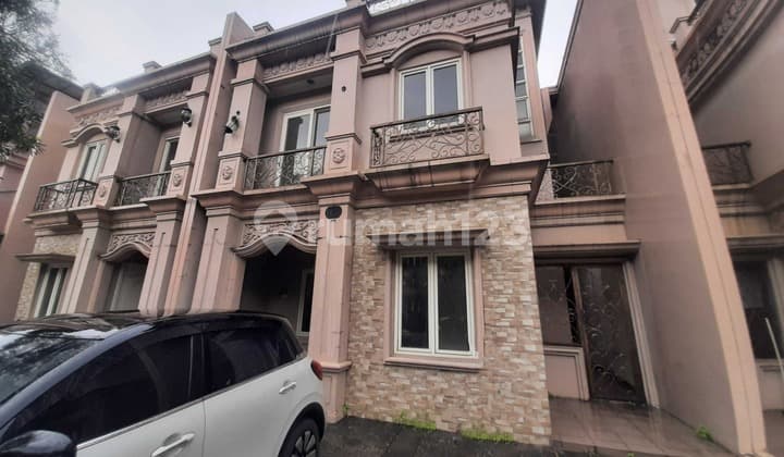Di Jual Rumah 2,5 Lantai Di De Mansion Alam Sutera, Tangerang