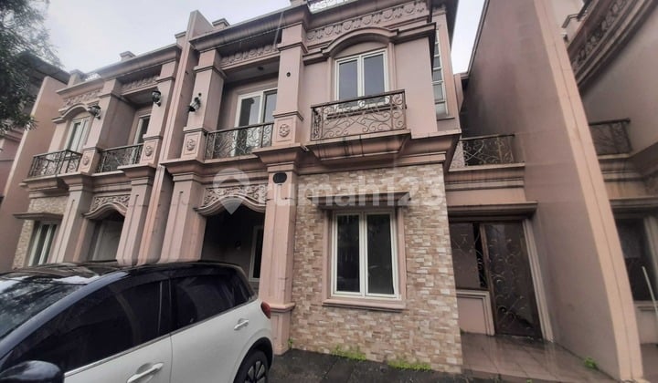 Di Jual Rumah 2,5 Lantai Di De Mansion Alam Sutera, Tangerang