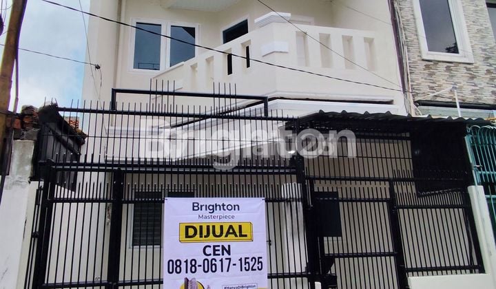 Rumah 2,5 Lantai Taman Ratu Dekattanjung Duren Jakarta Barat