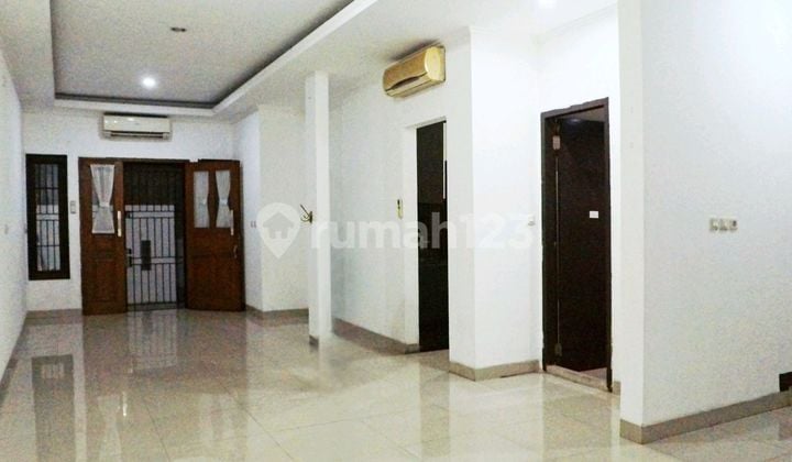 Rumah Komplek Green Ville 3 Lt Aman 24 Jam Dkt Tanjung Duren