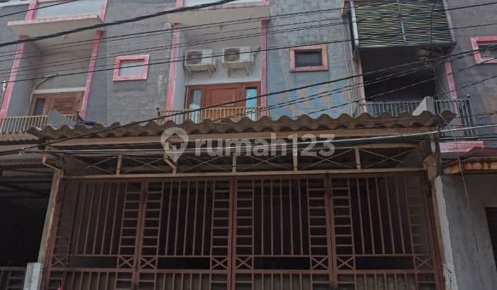 3-Story House in Duri Kepa, 2 Car Row, Near Tanjung Duren, West Jakarta