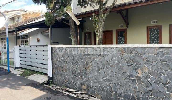 Rumah Siap Huni Dekat ke Sumarecon Komplek Riung Bandung