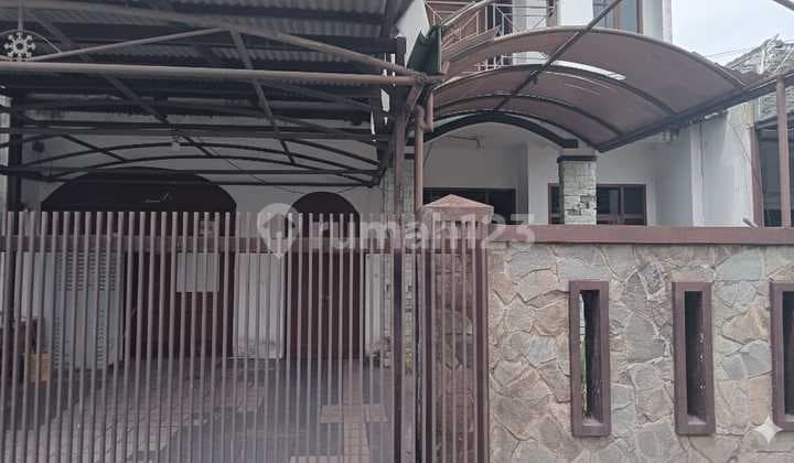 Rumah Komplek Pasadena Lokasi Strategis Area Caringin Kopo