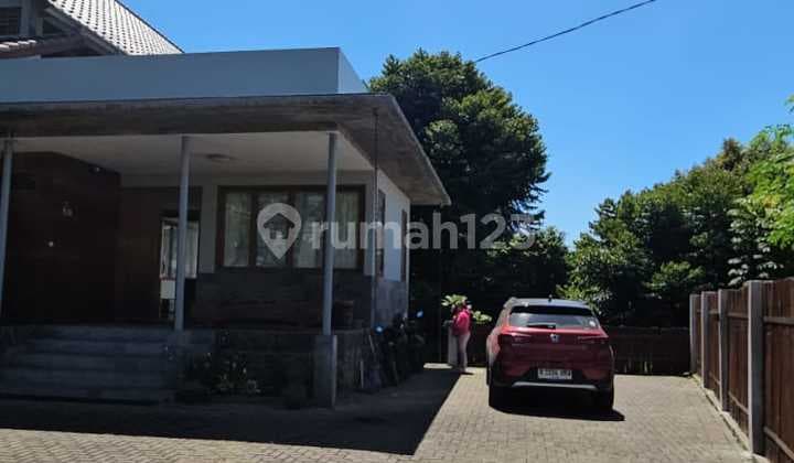 Rumah Villa Bagus Etnik Area Pagarwangi .Lembang Bandung