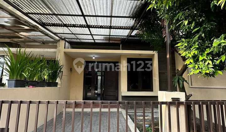Minimalist House Ready to Occupy in Setra Dago Antapni Bandung