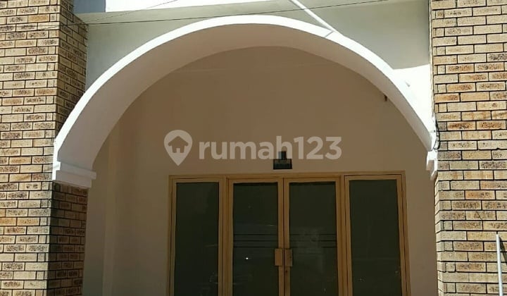 Ready-to-Use 2.5-Story Ruko in Rungkut, East Surabaya