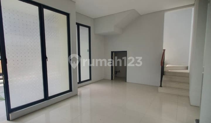 2 Lantai Siap Huni Bebas Banjir Pondok Tjandra