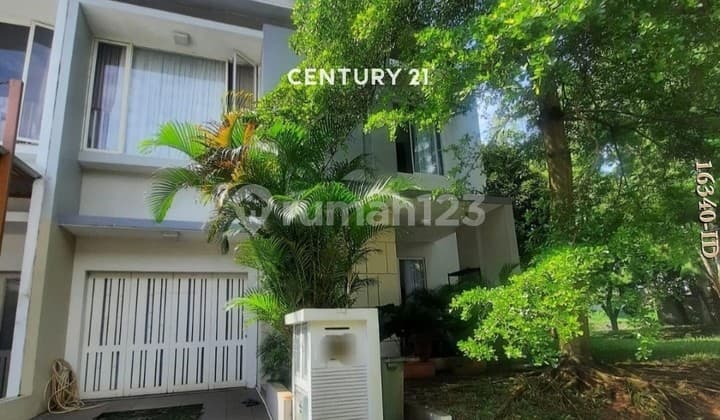 Rumah Posisi Hook Asri Siap Huni di Kebayoran Bintaro Sektor 7
