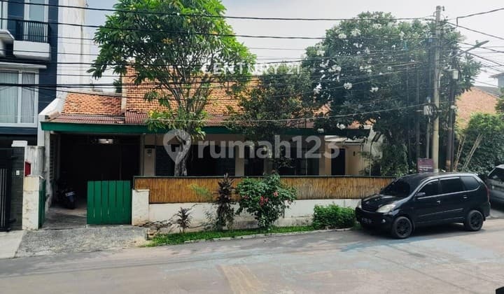 Di Jual Rumah Strategis di Jakarta Selatan