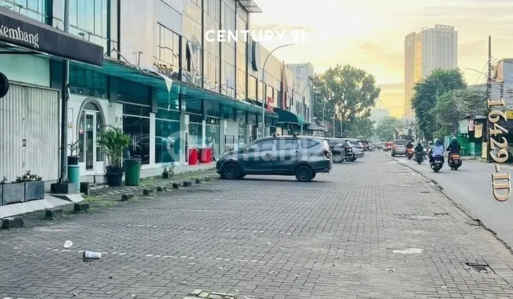 3-Storey Shophouse, Renovated and Ready to Use in Kebayoran Bintaro Jaya