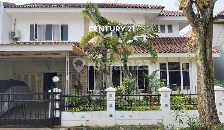 Dijual atau Disewakan Rumah 2 Lantai di Bintaro Jaya Sektor 9