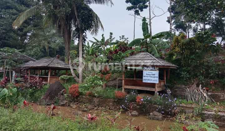Tempat Wisata Cijunjuran Pandeglang Ada Gazebo