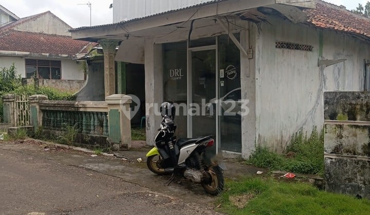 Tanah dan Hunian Jl Ciwaduk Cilegon Jalan Utama