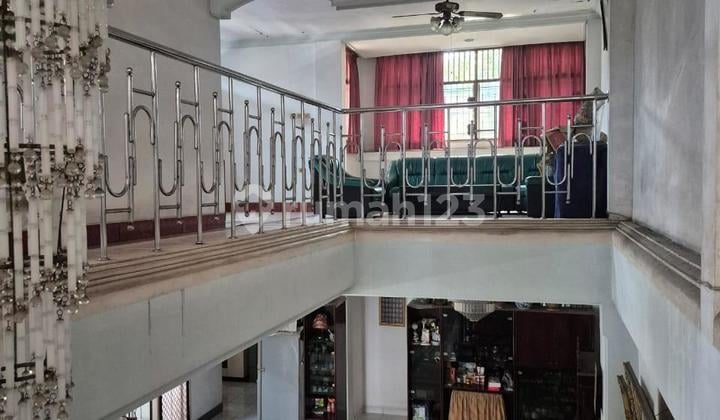Rumah Dijual Cepat di Jantung Pusat Jakarta - Lokasi Strategis