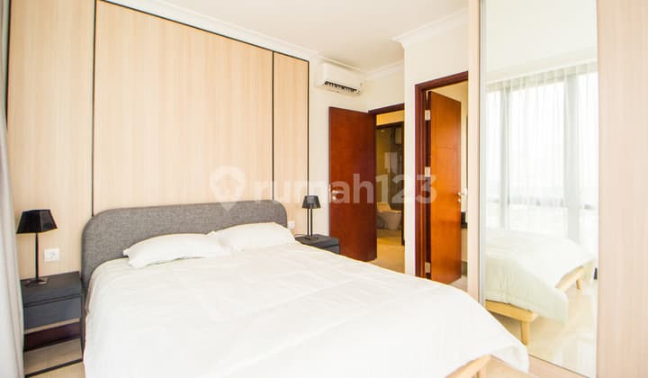 Apartemen Permata Hijau Suite Disewakan 3Br Full Furnish, Siap Huni, Bebas Banjir