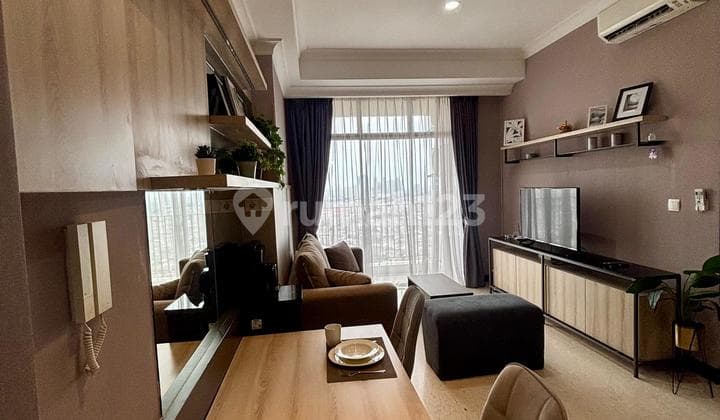 Bebas Banjir, Apartemen Permata Hijau Suite 3 BR Siap Huni