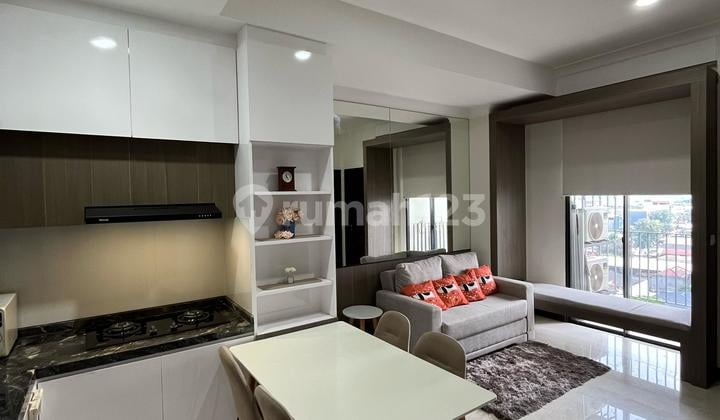 2 BR, Apartement Permata Hijau Suites, Fully Furnished, Siap Huni, Rp. 13.000.000 / Bulan