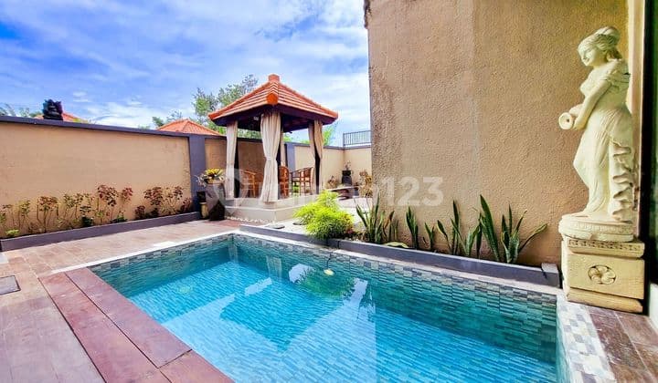 Dijual villa lokasi padonan canggu