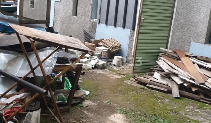 Ruang Usaha Di Keramaian Pusat Kota Bandung