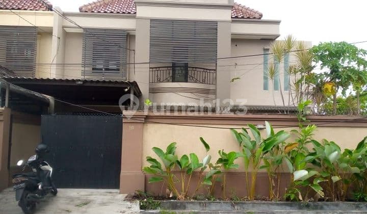 TOP URGENT DI JUAL RUMAH PINGGIR JALAN UTAMA LOKASI MUDING INDAH KEROBOKAN KUTA UTARA BADUNG
