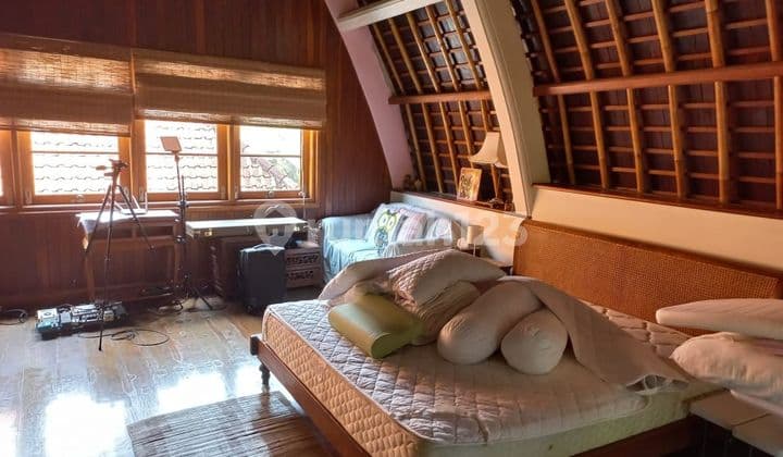 TOP YA DI JUAL VILLA LOKASI SABA BLAHBATUH GIANYAR