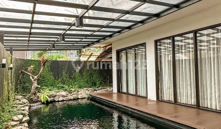 Dijual rumah Luxury 3 lantai Furnished Di bawah Harga Pasaran Perum Nuansa Hijau Permai Citeureup CImahi Utara