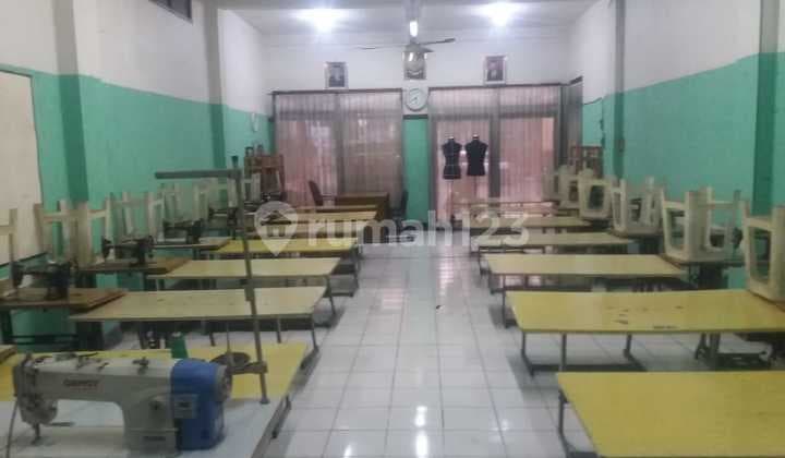 Disewakan Rumah Ruang Usaha 220m2 Pungkur Bandung Jawabarat