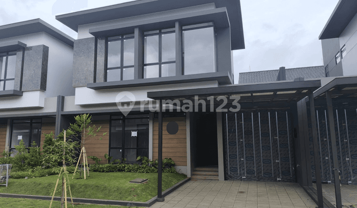 Rumah Tatar Nilapadmi Kota Baru Parahyangan Bandung