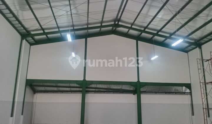 Gudang disewakan di Bizpark Babakan Ciparay Bandung