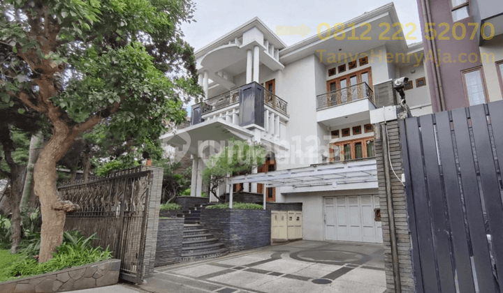 Rumah Lux Furnished di Komplek Setraduta Bandung