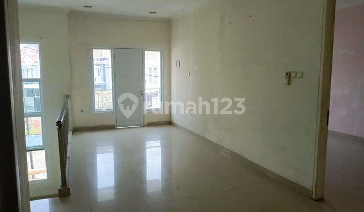 dijual rumah daan mogot baru ukuran 8x 18