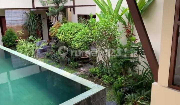 Villa Jual Lokasi Seminyak