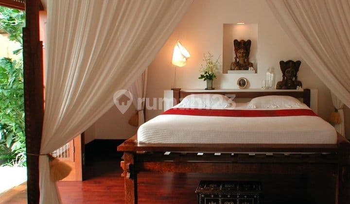 Villa Jual Lokasi Legian