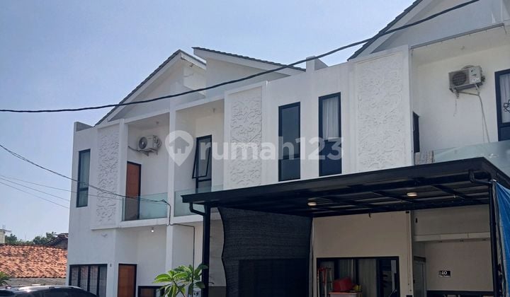 Promo Gede Gedean Rumah 2 Lantai Super Murah