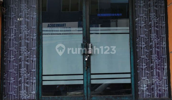 For Rent, Really Very Cheap Shop House