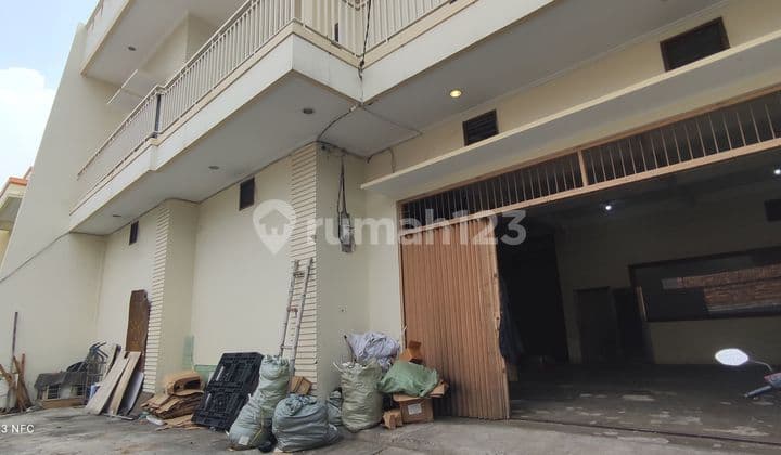 Di jual rumah Rajawali Selatan