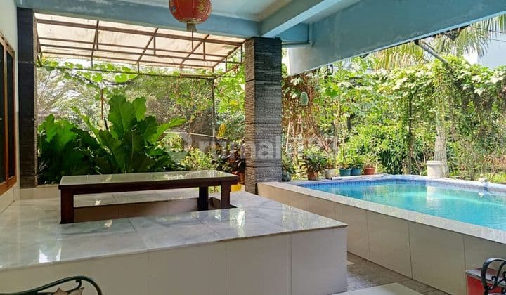 Dijual Villa Bagus 3 Lantai Dengan View Bagus, Bisa Buat Usaha Juga