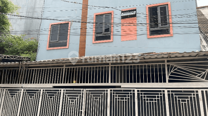 Kost 3Lt, 32+1BR, SHM, Kebon Manggis, Matraman, JakTim(j.c2)