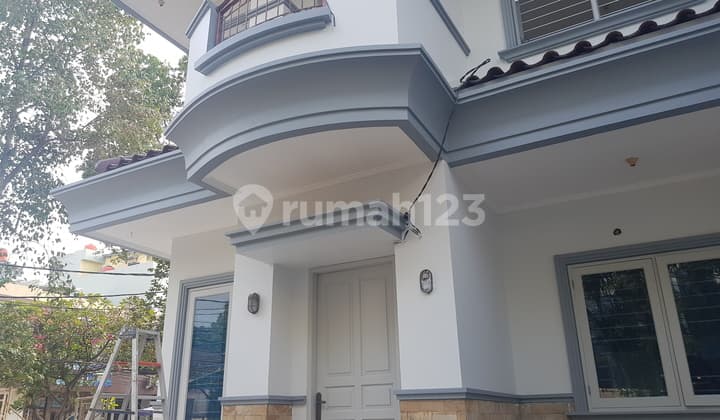 Rumah Sewa 2Lt, 3+1BR, Terenovasi, Sunter, Jakarta Utara(J.an125)