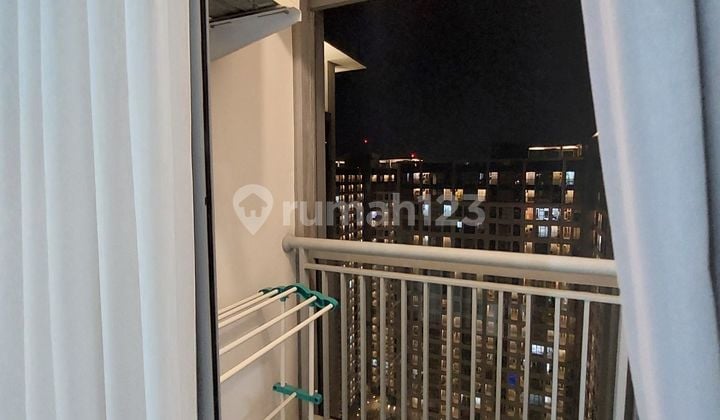 For Rent Apartment Mtown 2 BR Semi Furnished, Gading Serpong