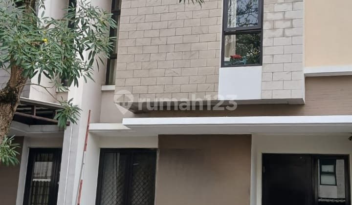 Dijual Kost Allogio 8 Kt di Gading Serpong