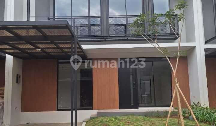 Rumah di Kota Baru Parahyangan Bandung Barat, Bangunan Baru Siap Huni