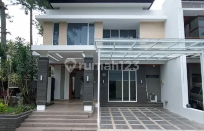 For Sale 2-Storey House, Nice & Luxurious, in Pondok Hijau Complex, Bandung