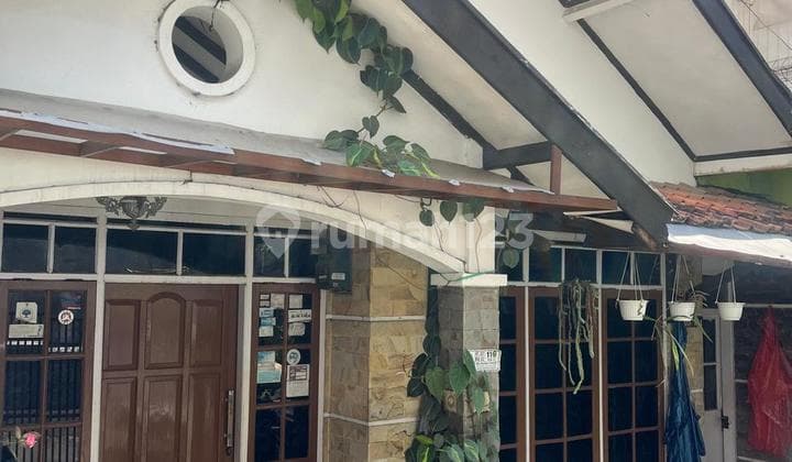 Houses and Boarding Houses in Karang Tineung Sukajadi Bandung, Strategic Location