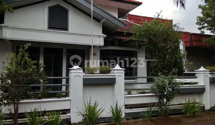 For Sale: Ready-to-Occupy, Well-Maintained House in Parakan Buah Batu Housing Complex - Bandung