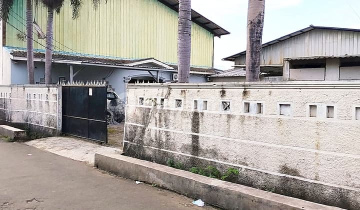 Cipadu - Gudang Murah. SHM LT. 1220 M2.dijalan Sawo. Cipadu Larangan. Kota Tangerang